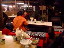 おそば屋さんにて