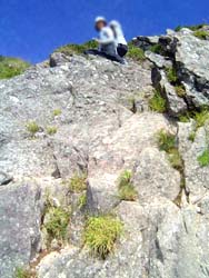 こわい道じゃなくて岩