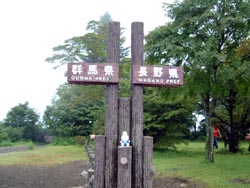 ������A����