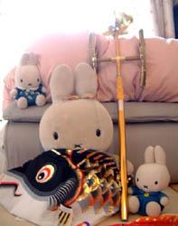 でかミッフィーと矢車