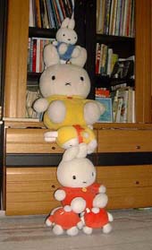 ���s�^���[