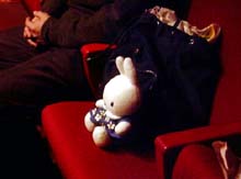 大劇場で観劇中!